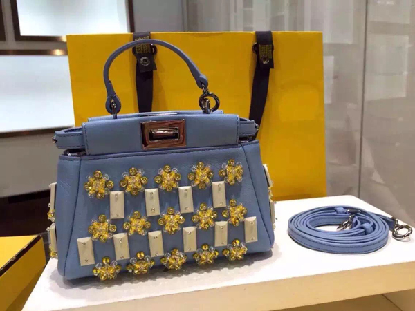 2015新作 フェンディスーパーコピー バッグ 2015-16AW　Peekabooピーカブー/マイクロサイズ 8M0355 K48